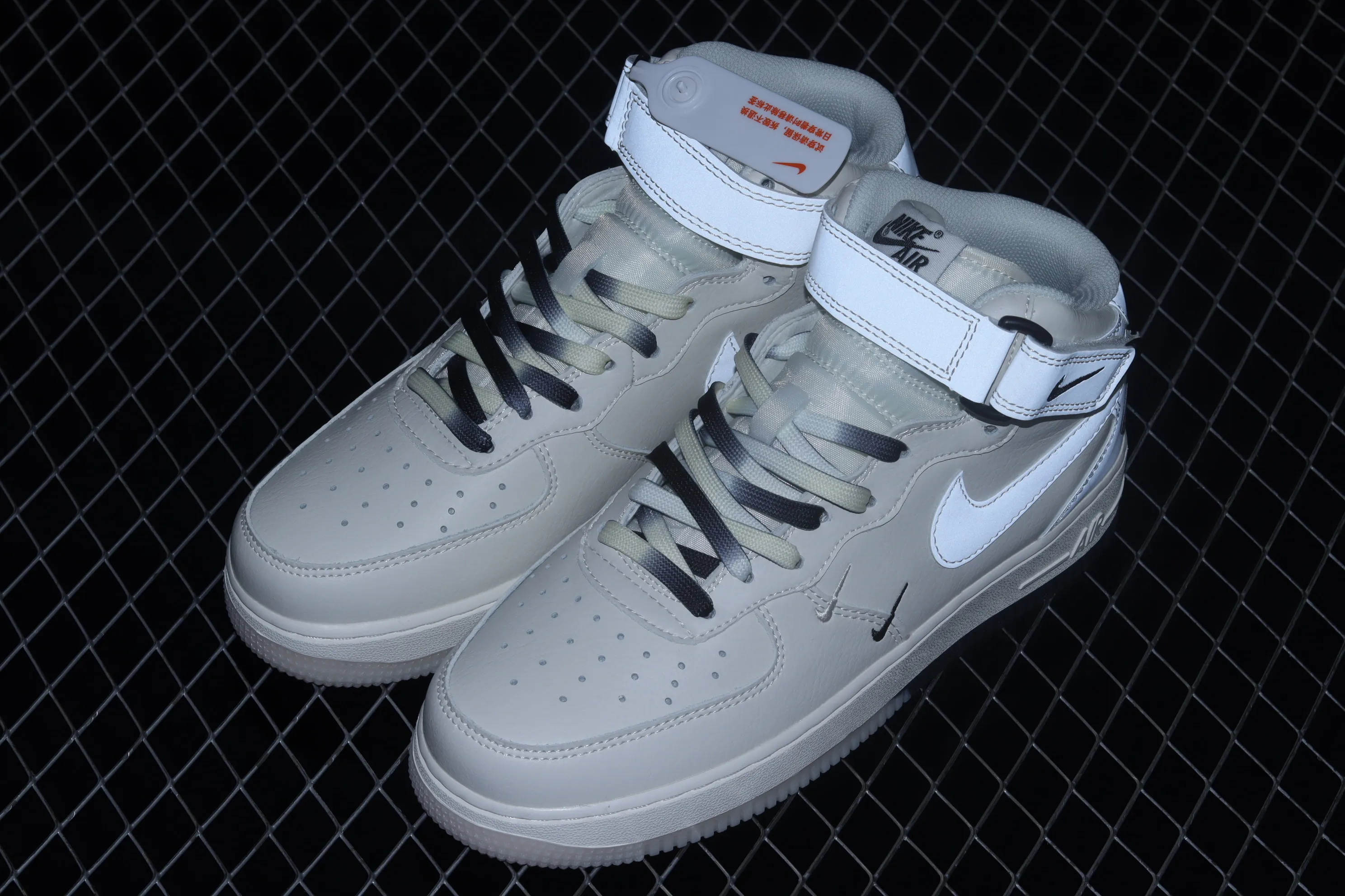 All categories Nk Air Force 1 Air Force series Nk Air Force 1 Mid Air Force mid-top Nk Air Force 1'07 Mid "Mi Black and White" Brooklyn Nets city limited Air Force One mid-top casual sneakers NT2969-013